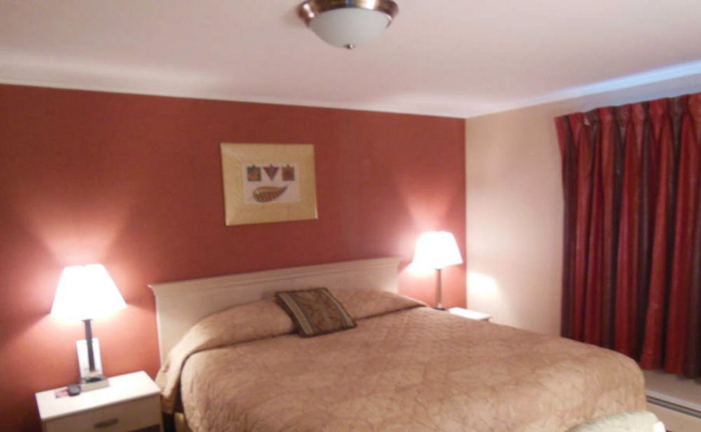 Ludlow Wilbraham Inn מראה חיצוני תמונה