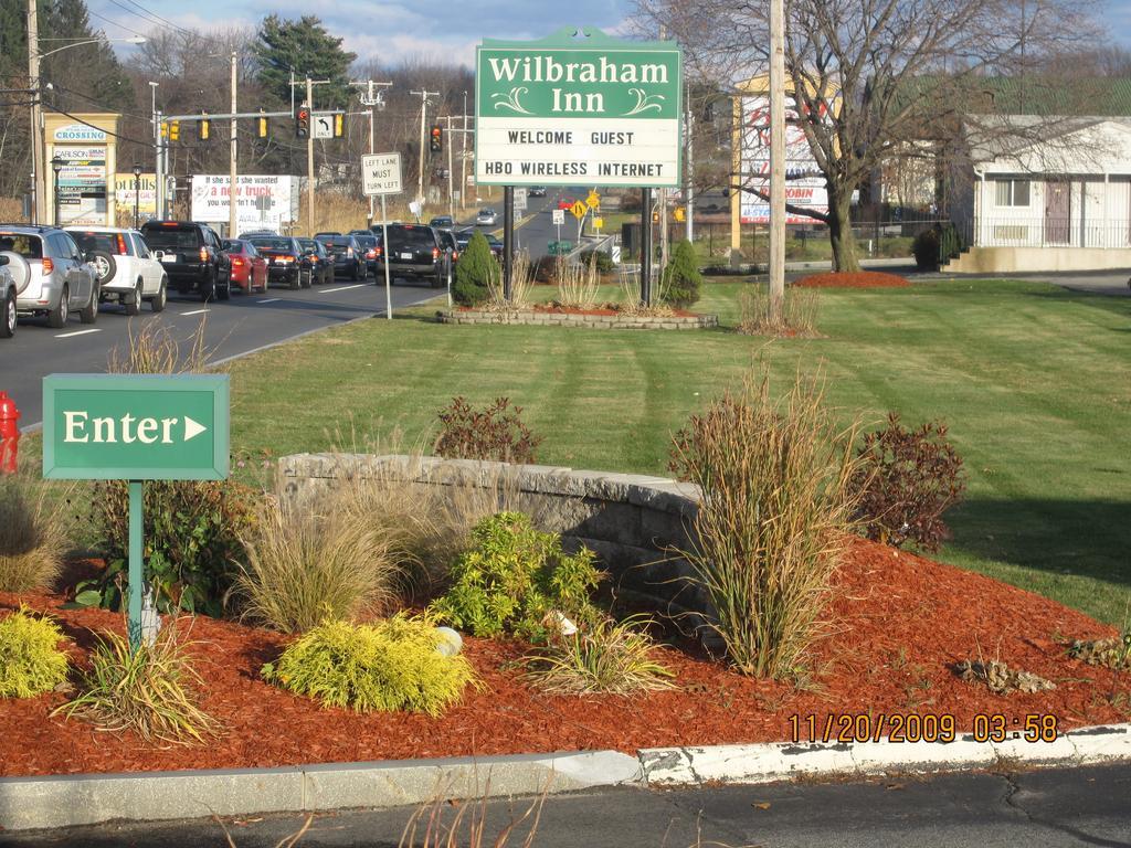 Ludlow Wilbraham Inn מראה חיצוני תמונה